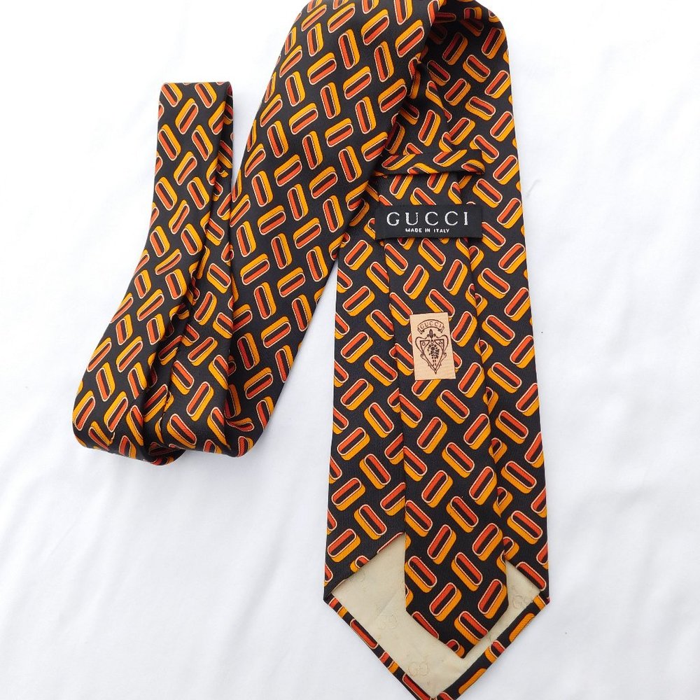 VINTAGE GUCCI SILK TIE - Picture 4 of 4